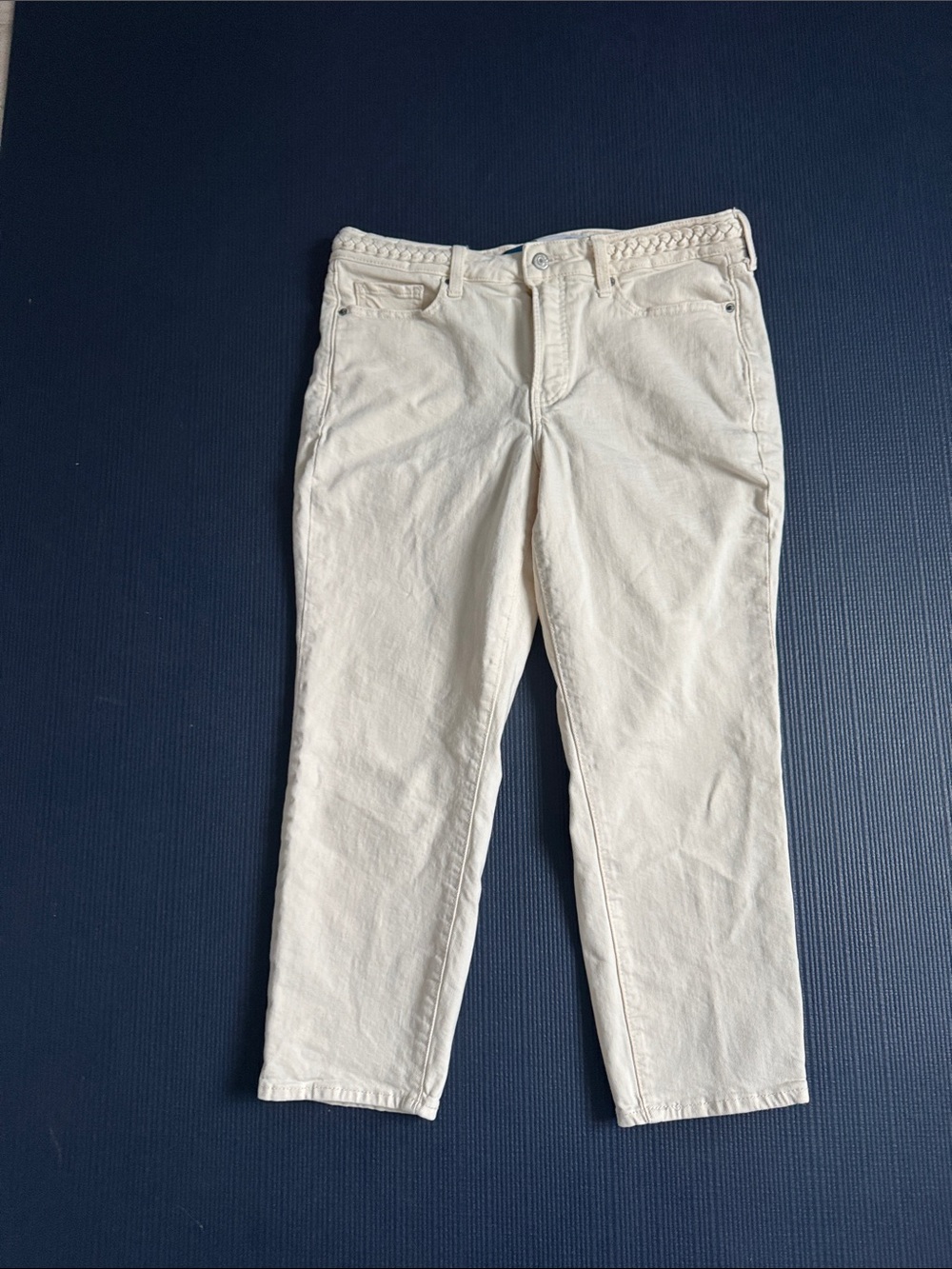 Old Navy Women's Cream Braided-Waist Jeans, 10P, Excellent Condition
